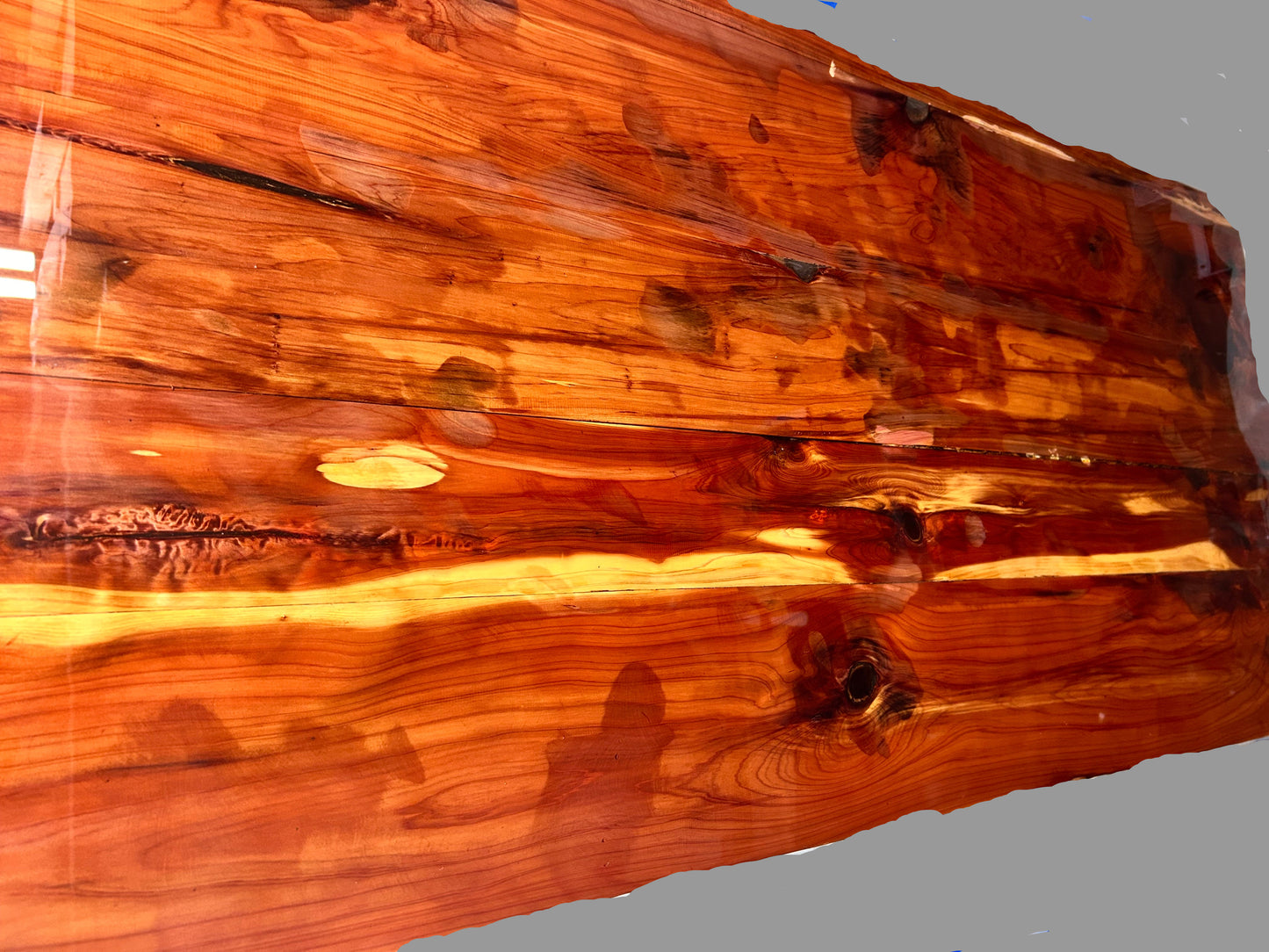 Red Cedar Epoxy Kitchen Counter